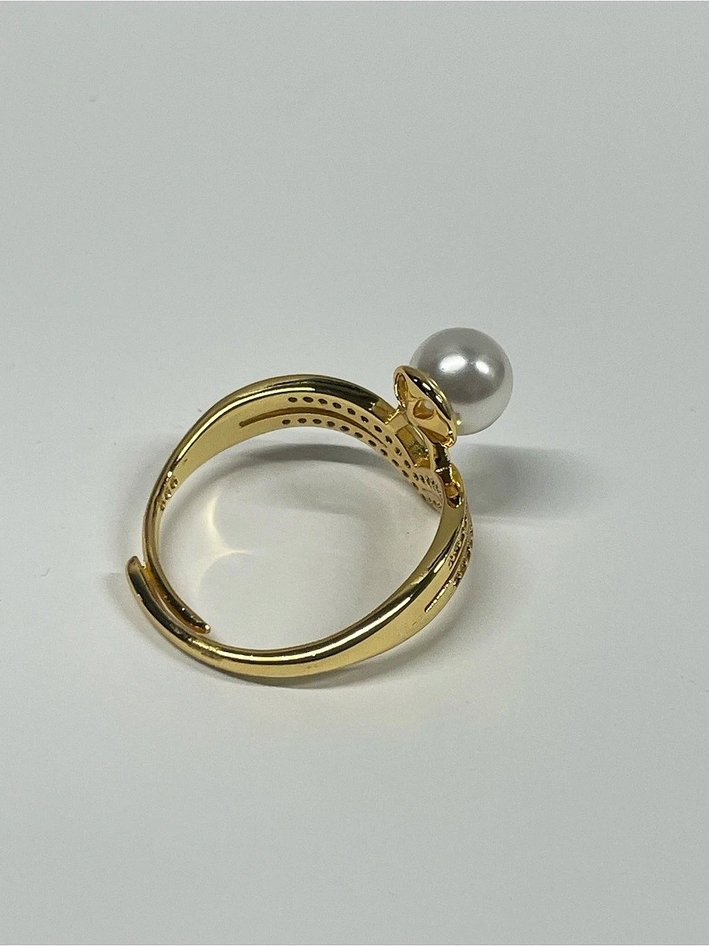Rare Color Gold & White Pearl Statement Ring size 6 or Adjustable. - Picture 5 of 7